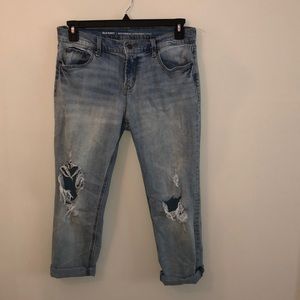 Boyfriend jeans with holes in knees